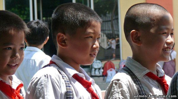 التقاليد الصينية تفرض على التلاميذ احتراماً لا حدود له تجاه المدرسين